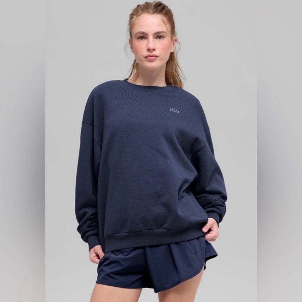 Alo Yoga NWT Accolade Crew Neck Pullover Sweatshirt Navy Size M Oversized